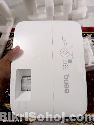 Projector BenQ MX560